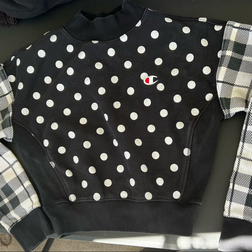 Champion crop crew neck sweatshirt in black and white polka dots